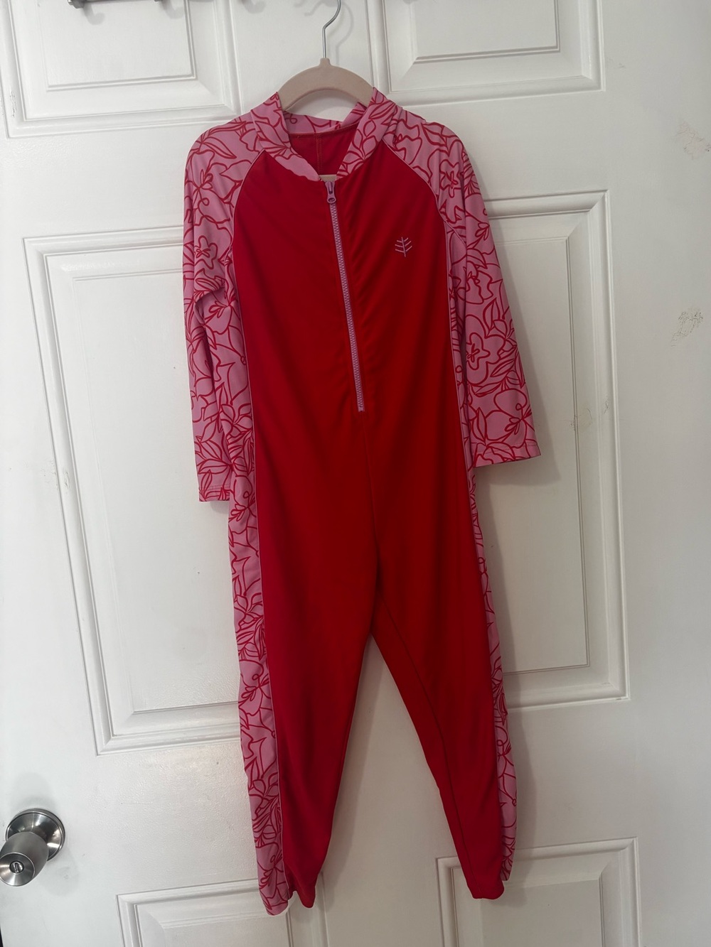 Coolibar barracuda neck to ankle swim suit youth XS red pink upf 50 bathing suit
